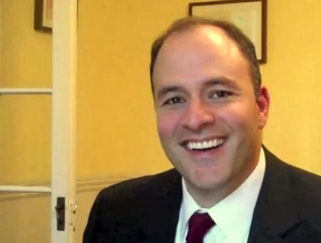 Are you an effective communicator? Your body language may contradict you.